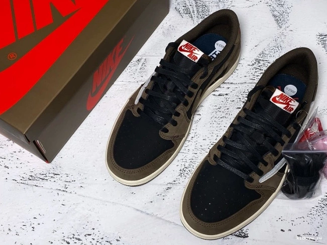 Rep Travis x 1 Mocha Air Scott CQ4277-001 OG Dark Jordan Low SP 0725